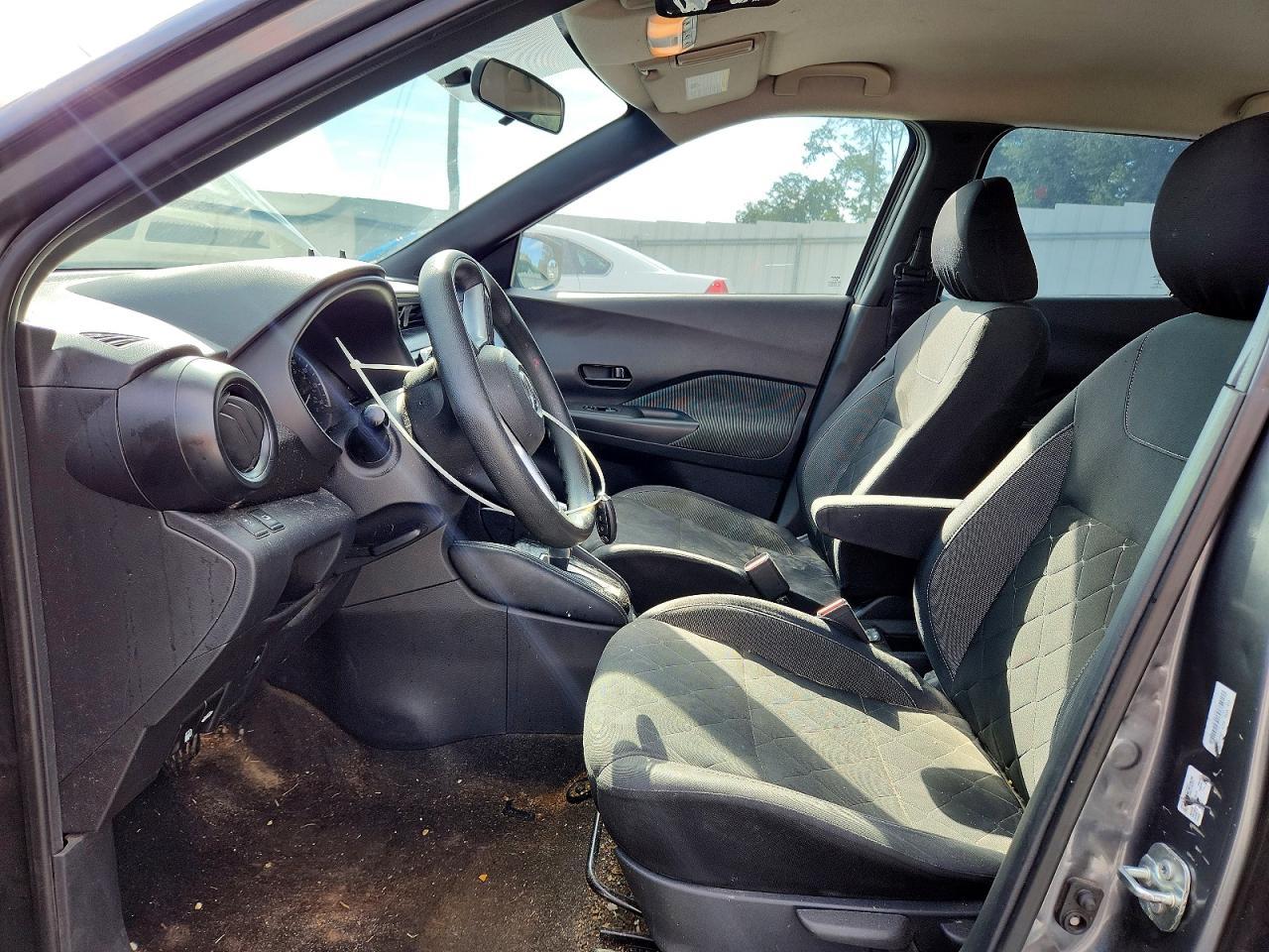 2019 Nissan Kicks S - Image 7