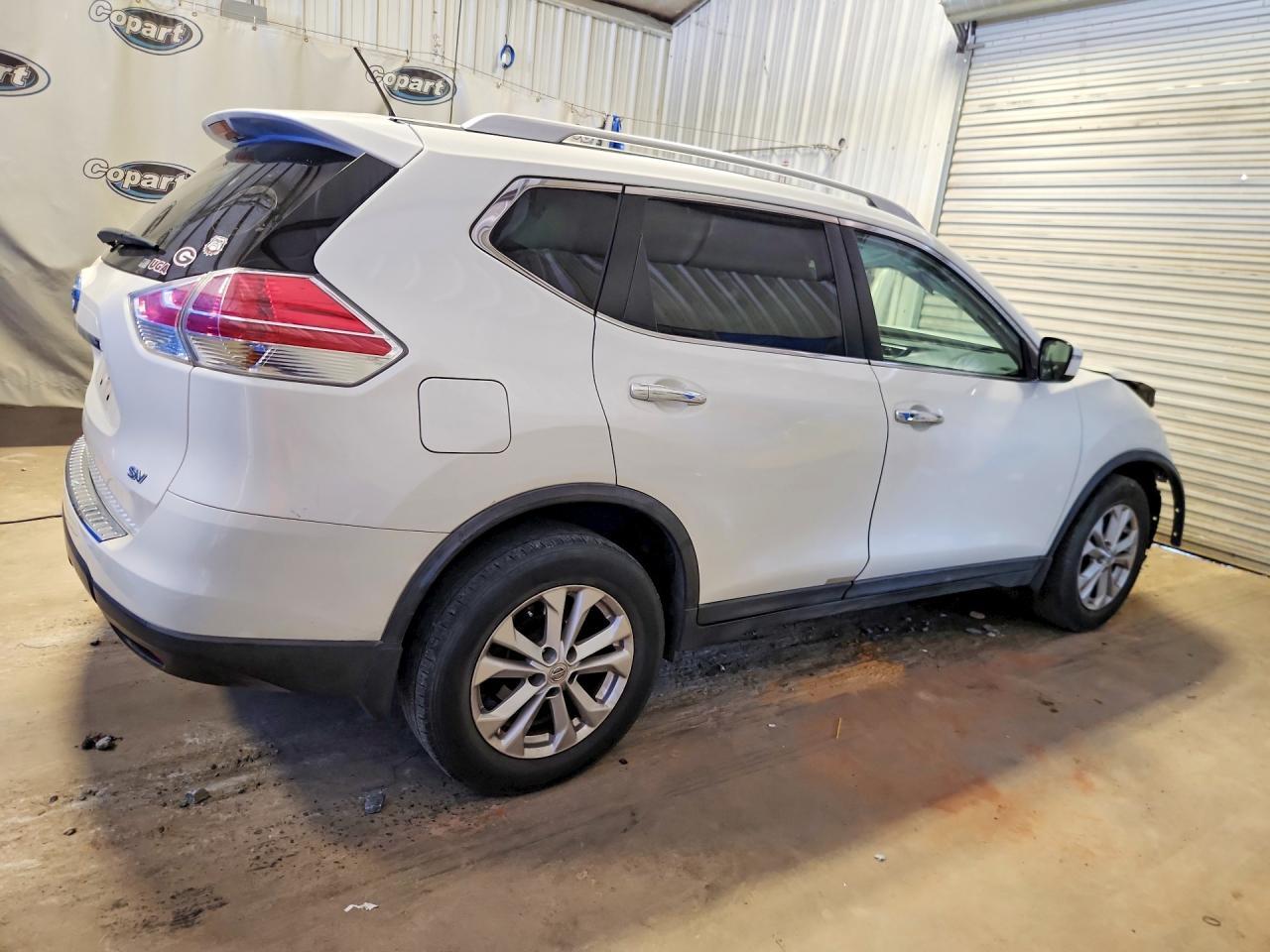 2016 Nissan Rogue Sv - Image 3