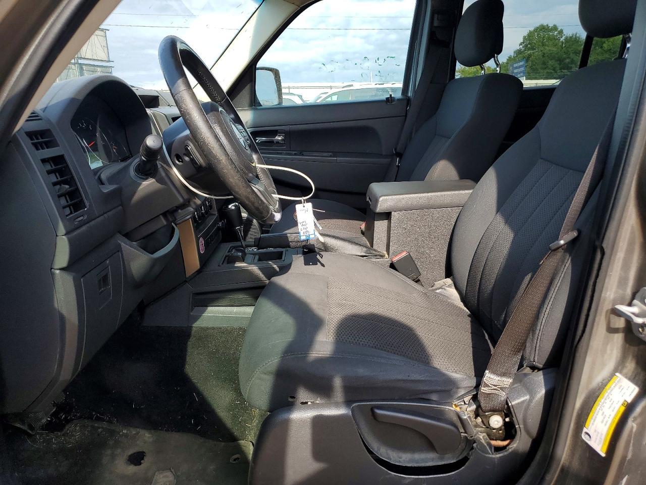 2012 Jeep Liberty Sport - Image 7