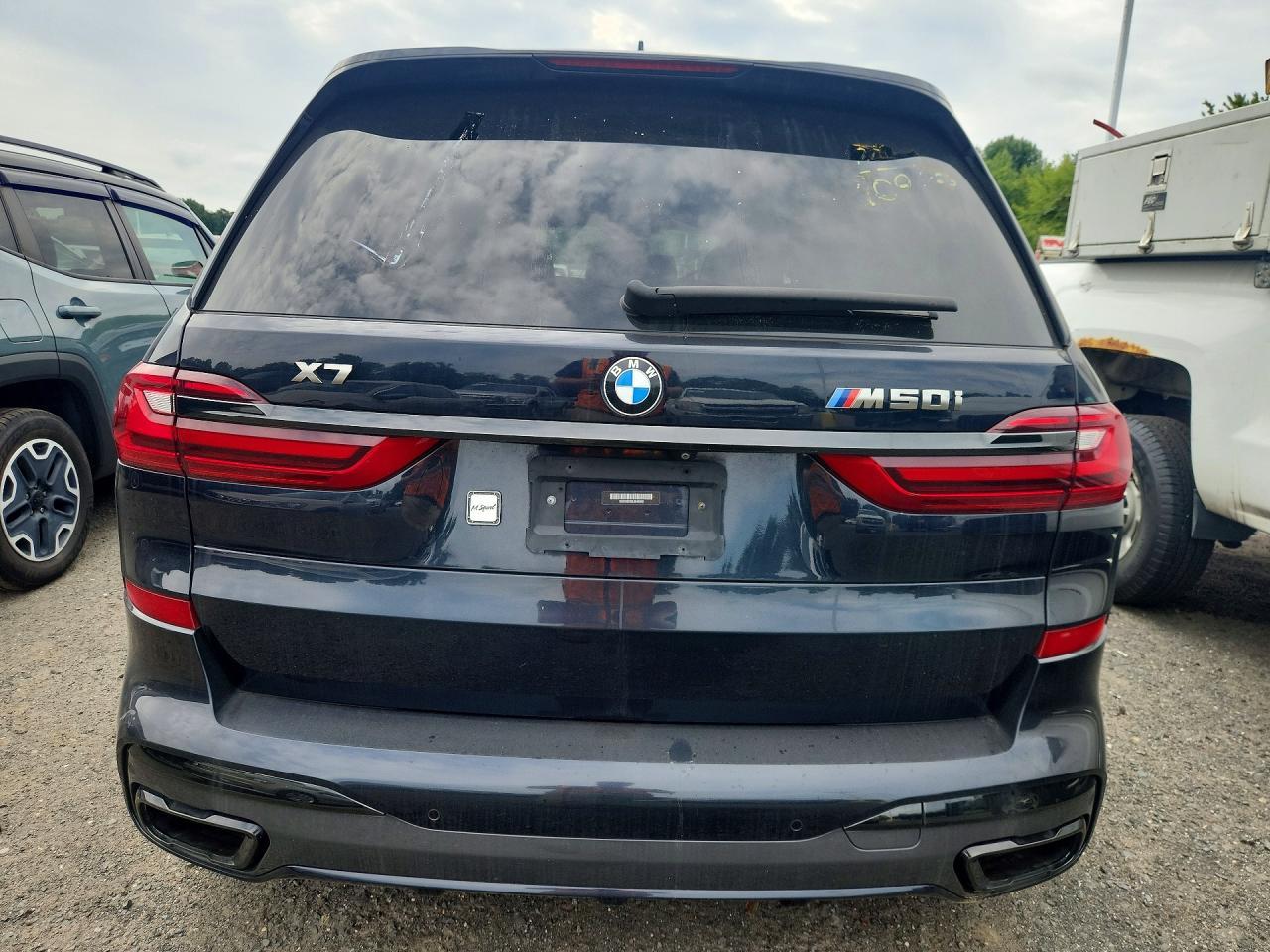 2020 BMW X7 M50I - Фото 6