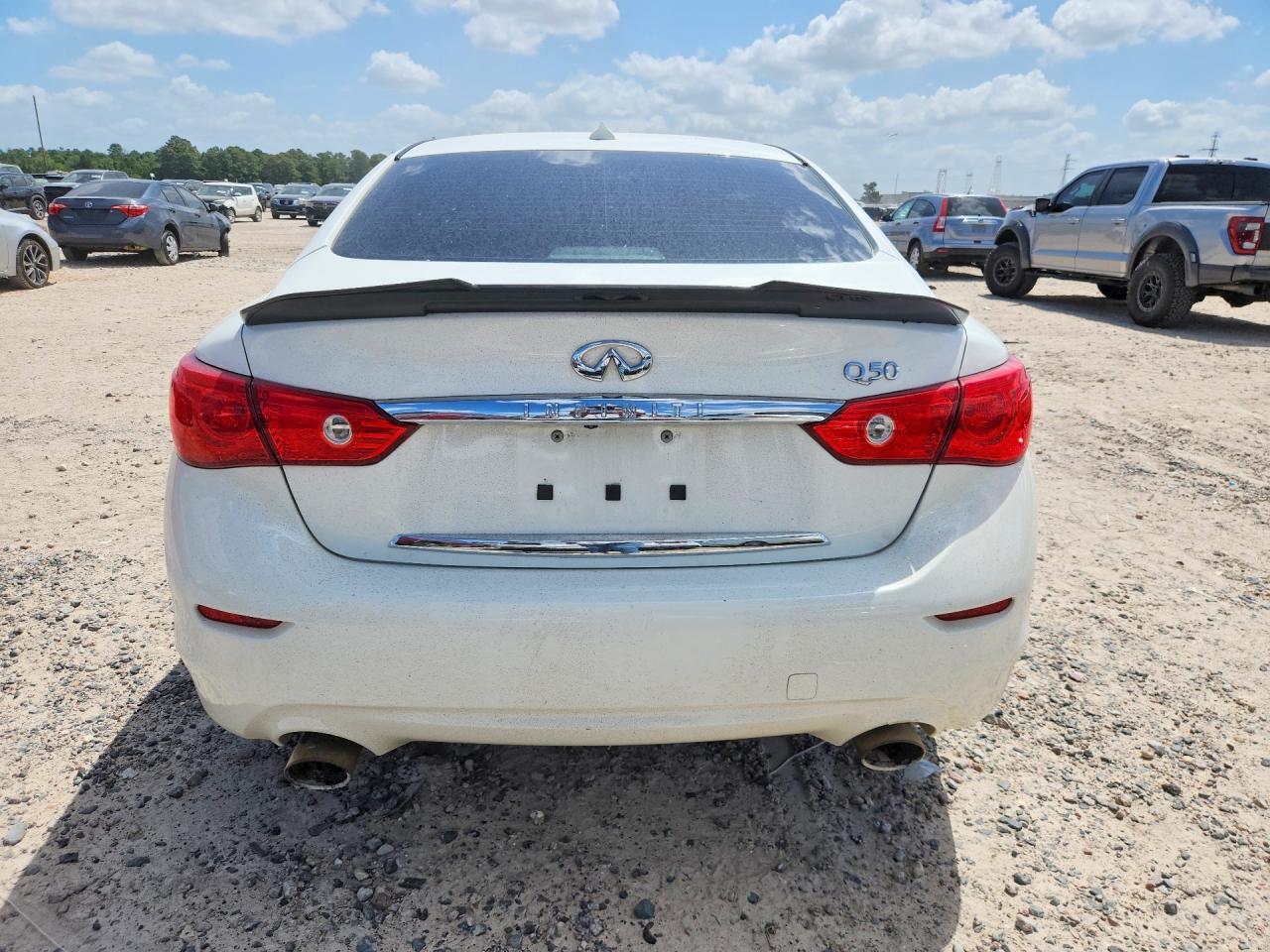 2017 Infiniti Q50 2.0T - Image 6