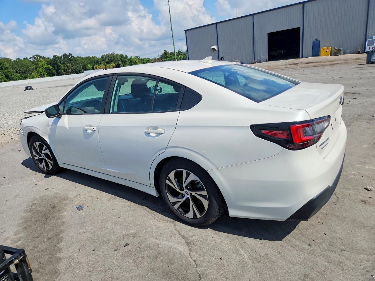 2024 Subaru Legacy Awd - Фото 2