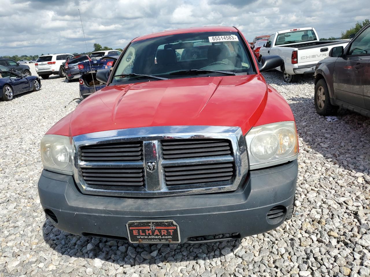 2005 Dodge Dakota St - Image 5