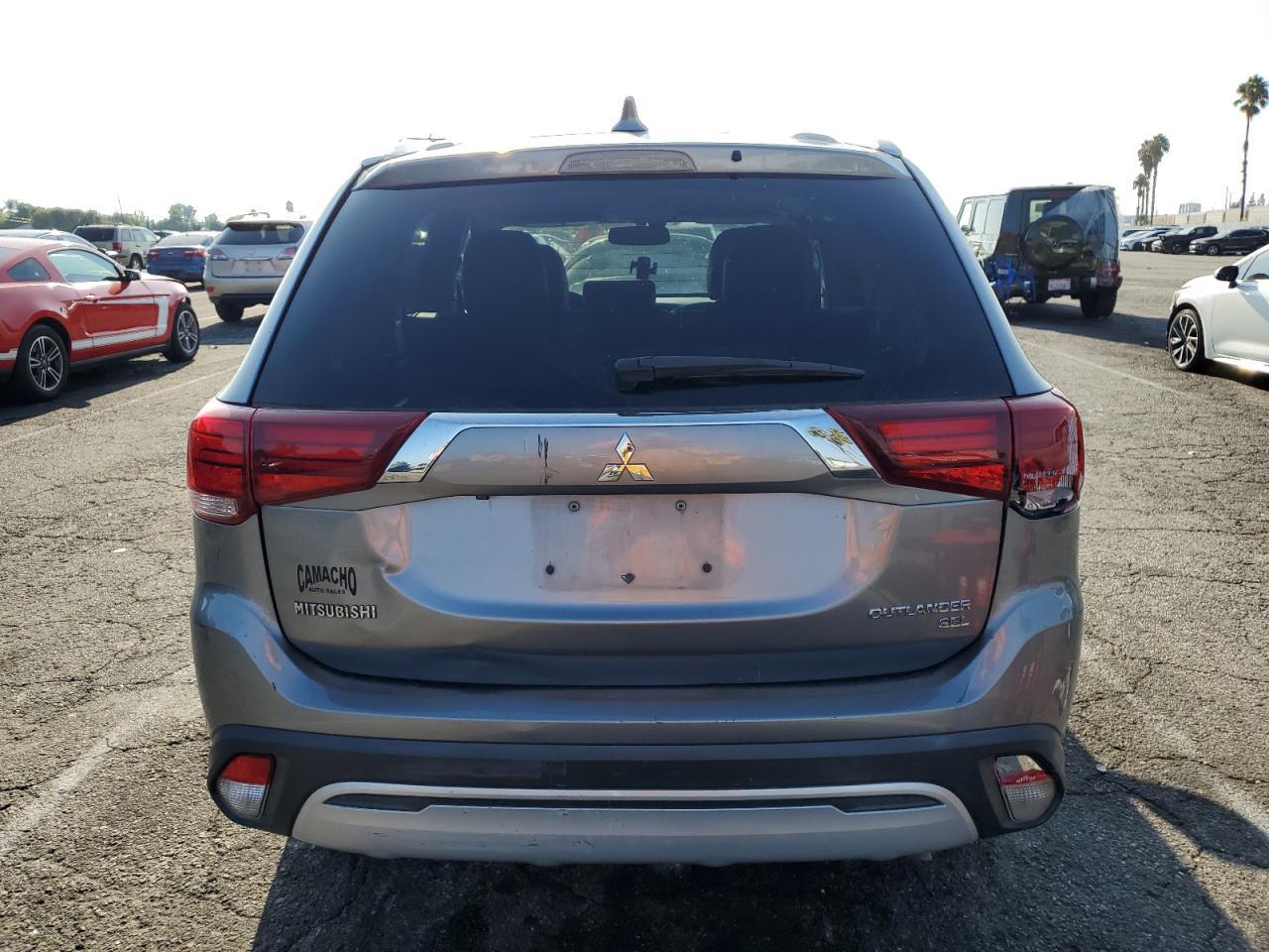 2019 Mitsubishi Outlander Se - Image 6