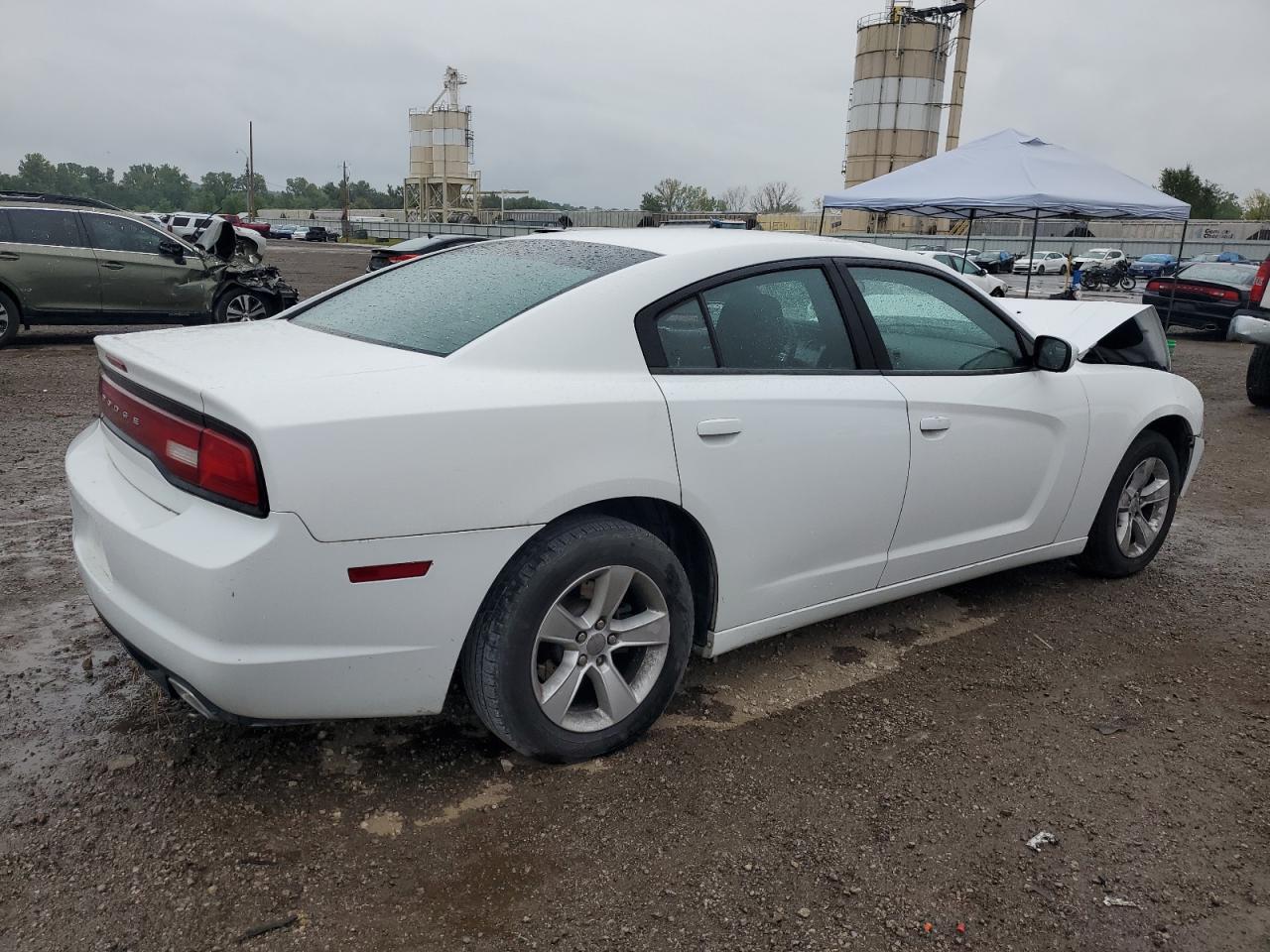 2011 Dodge Charger - Фото 3