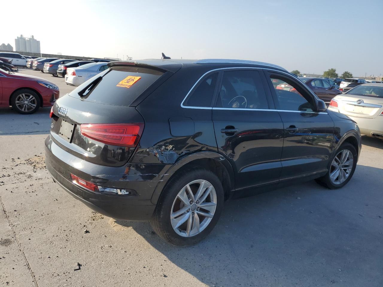2016 Audi Q3 Premium Plus - Image 3