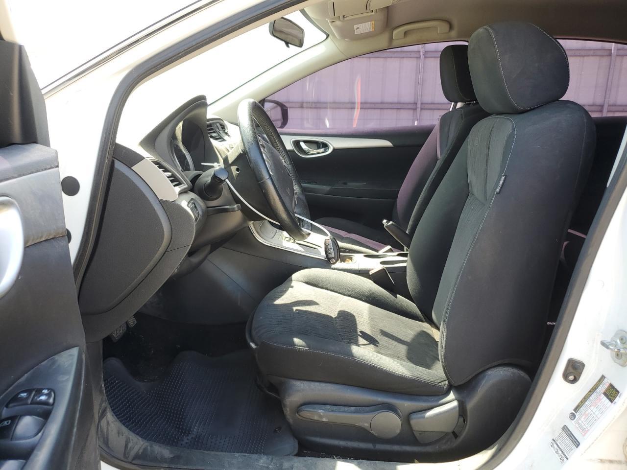 2015 Nissan Sentra S - Image 7