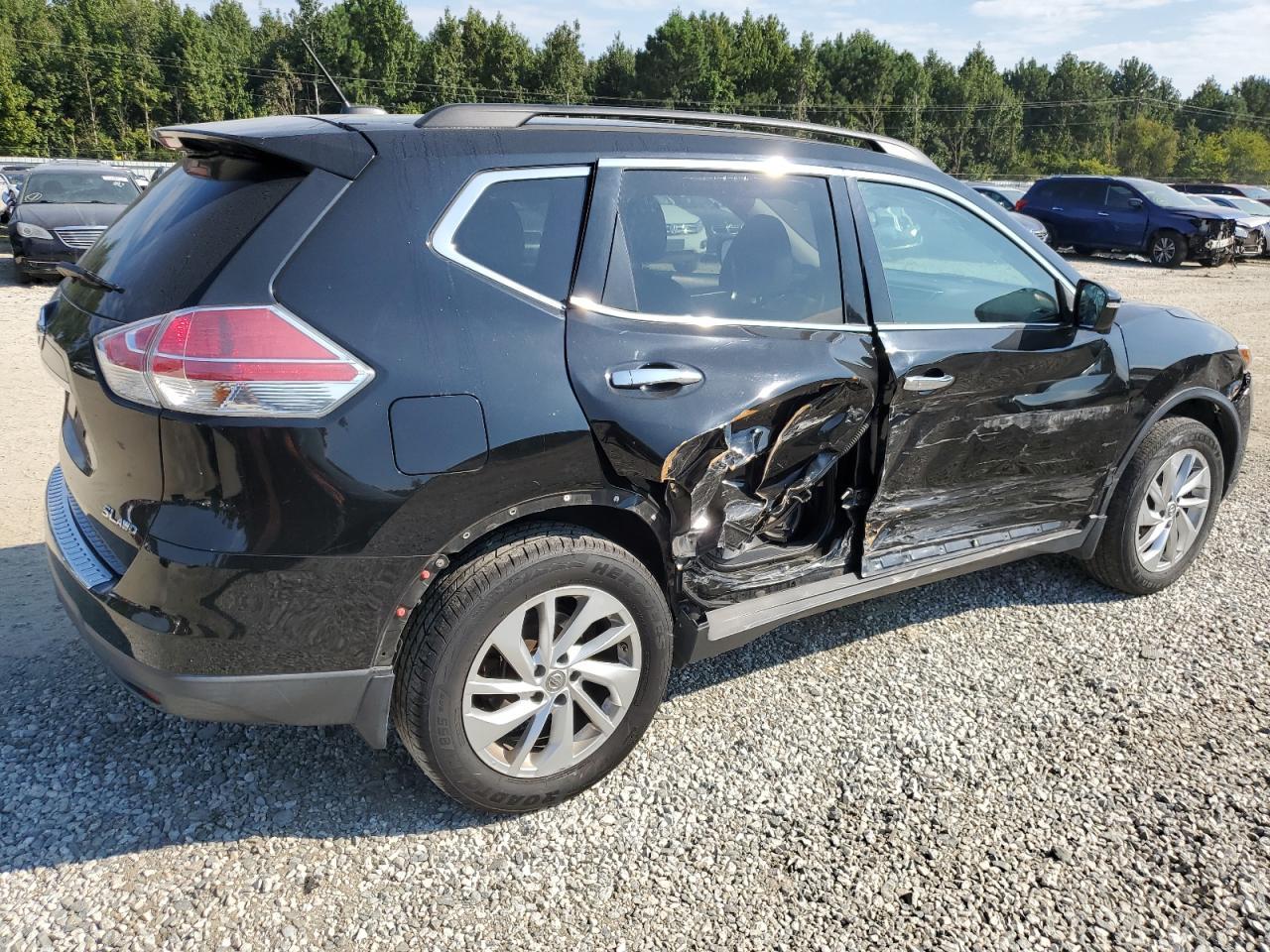 2015 Nissan Rogue S - Image 3