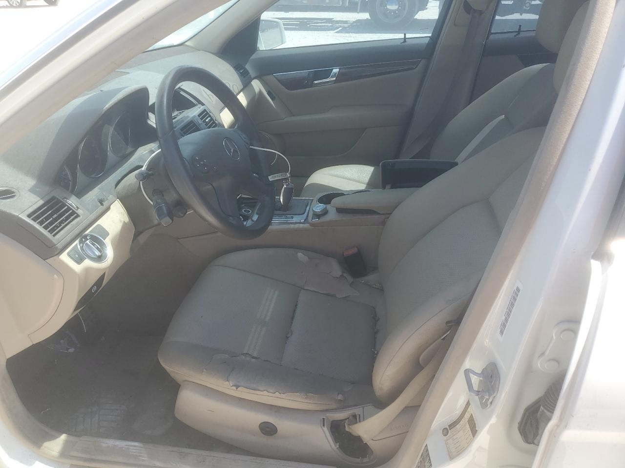 2011 Mercedes-Benz C 300 4Matic - Фото 7
