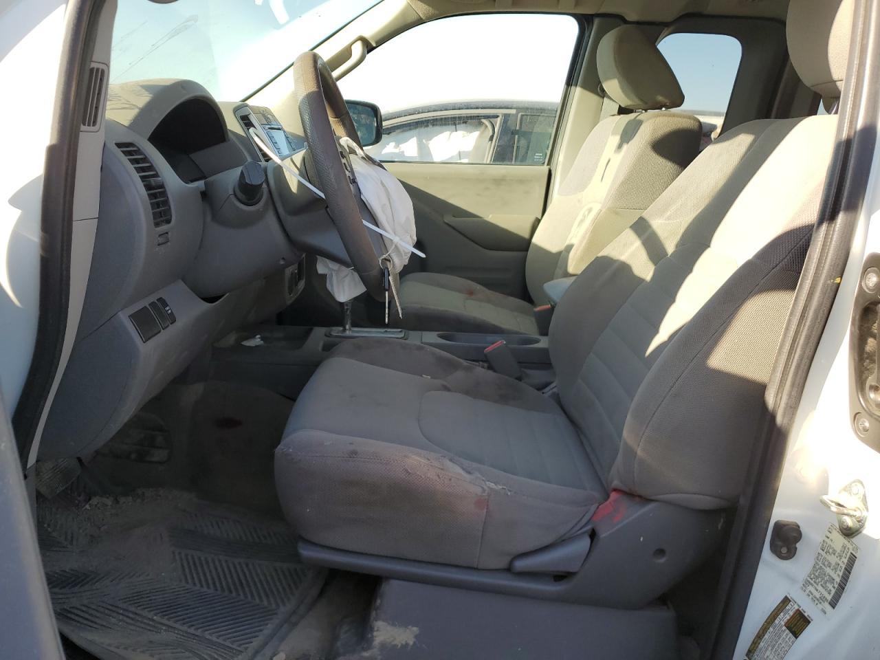 2017 Nissan Frontier S - Image 7