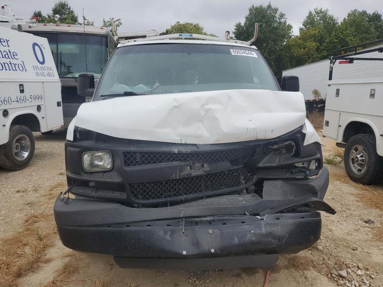 2015 Chevrolet Express G2500 - Фото 5