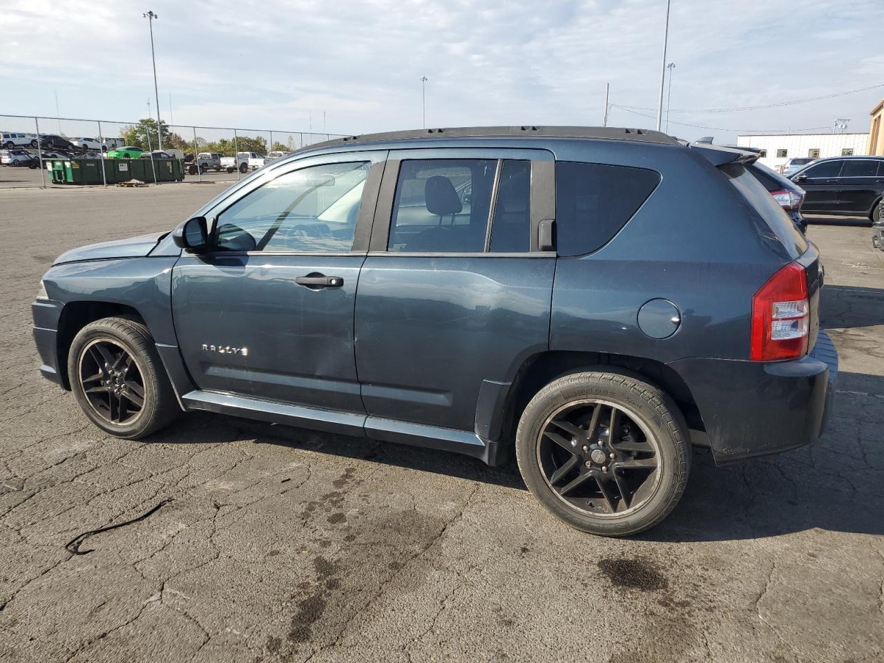 2007 Jeep Compass - Фото 2