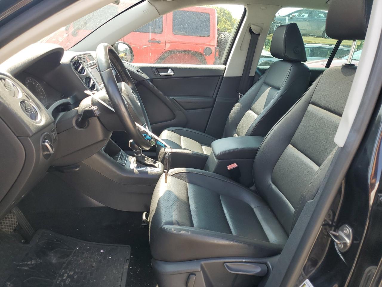 2011 Volkswagen Tiguan S - Фото 7