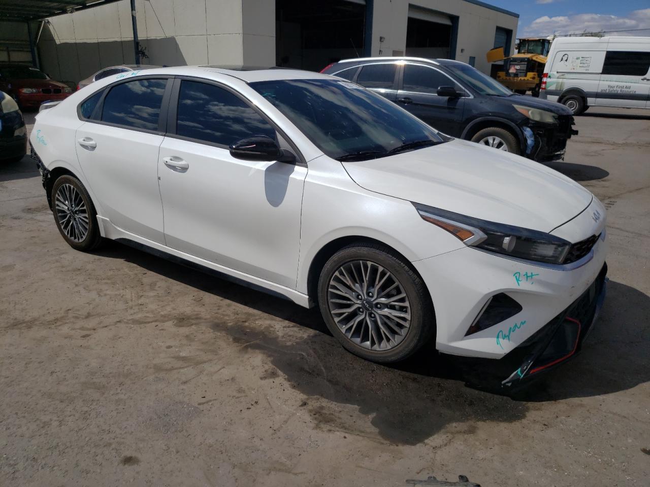 2022 Kia Forte Gt Line - Фото 4