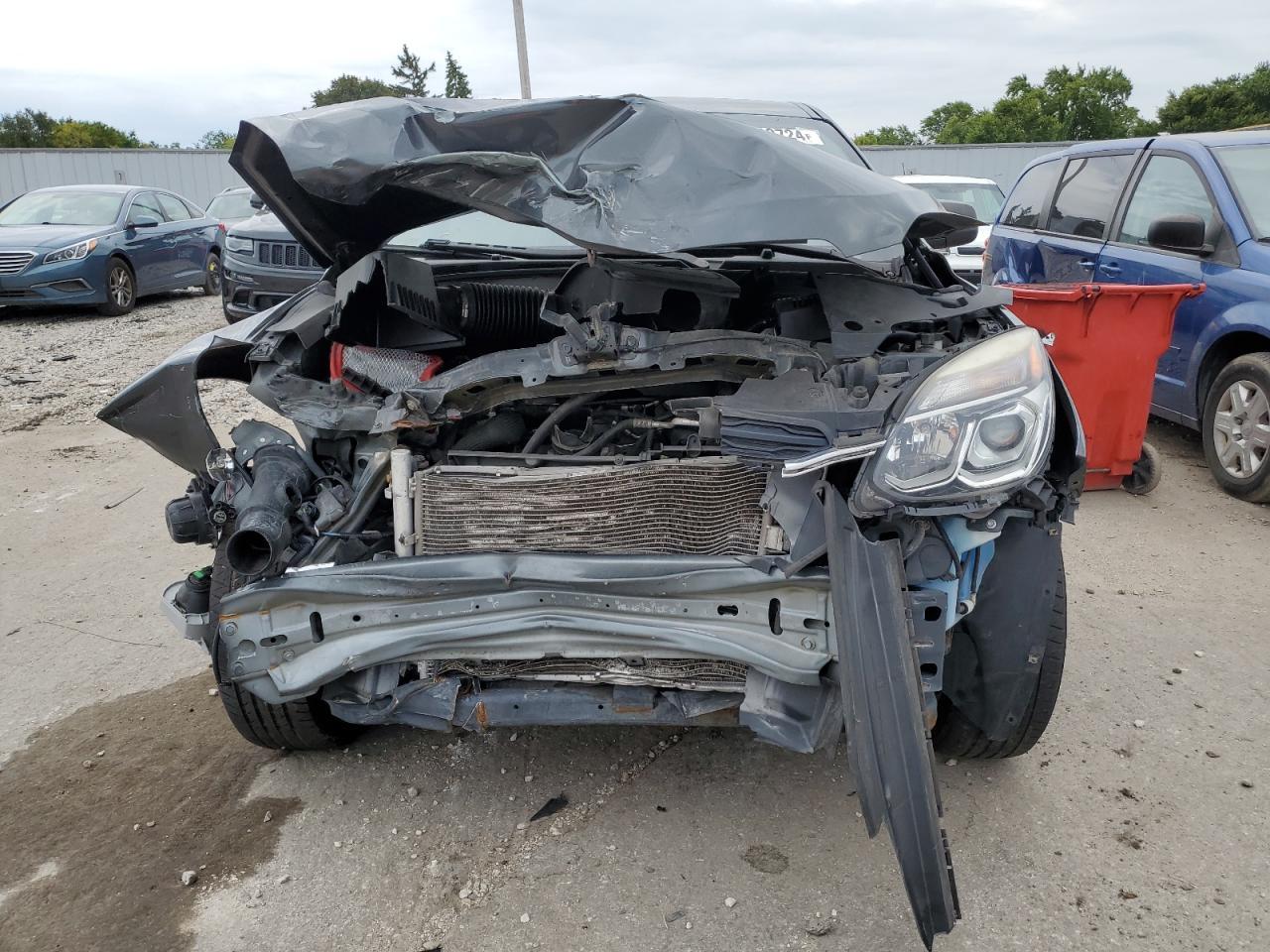 2017 Chevrolet Equinox Ls - Фото 5