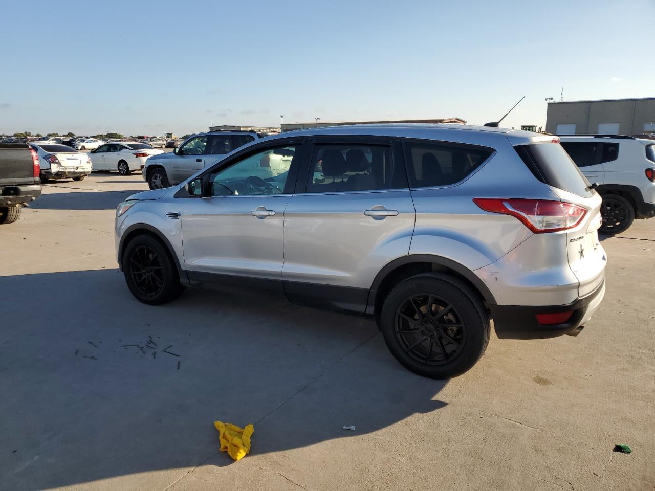 2015 Ford Escape Se - Фото 2