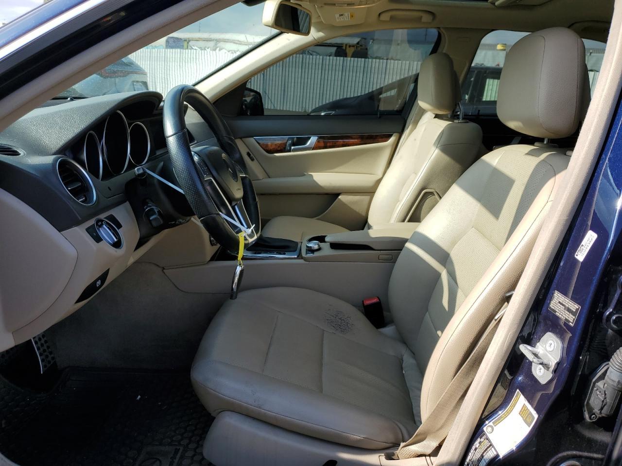 2010 Mercedes-Benz C 250 - Image 7