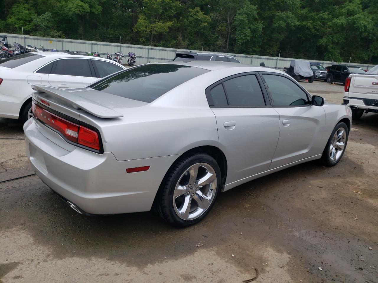 2012 Dodge Charger Sxt - Фото 3