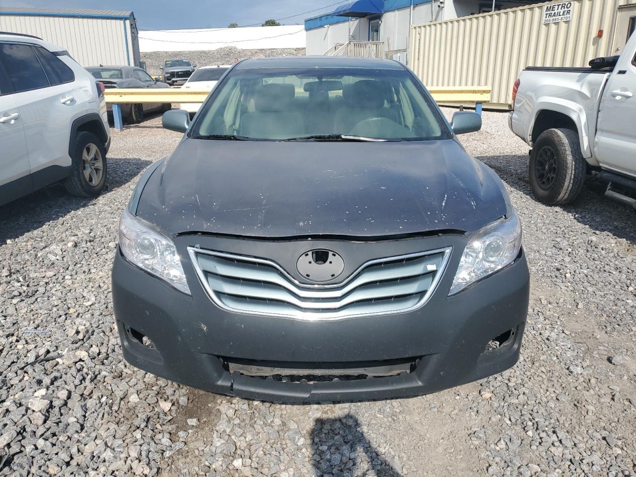 2010 Toyota Camry Base - Фото 5
