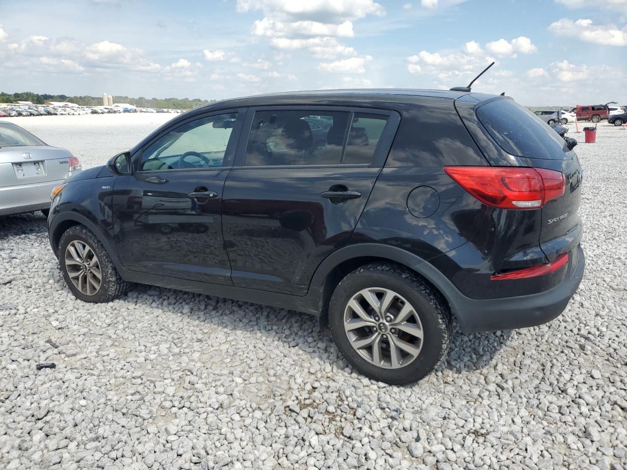 2015 Kia Sportage Lx - Image 2