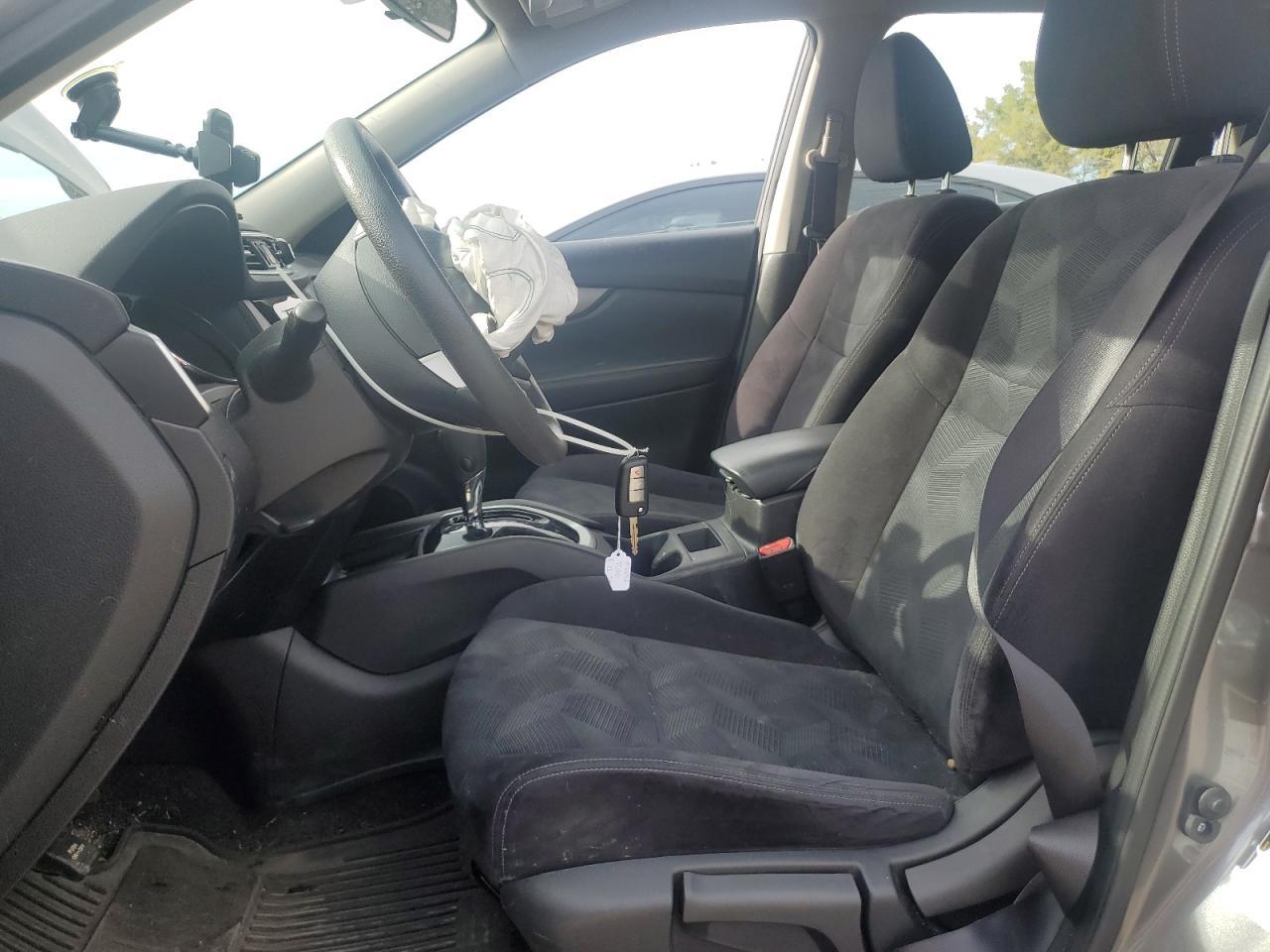 2016 Nissan Rogue S - Image 7