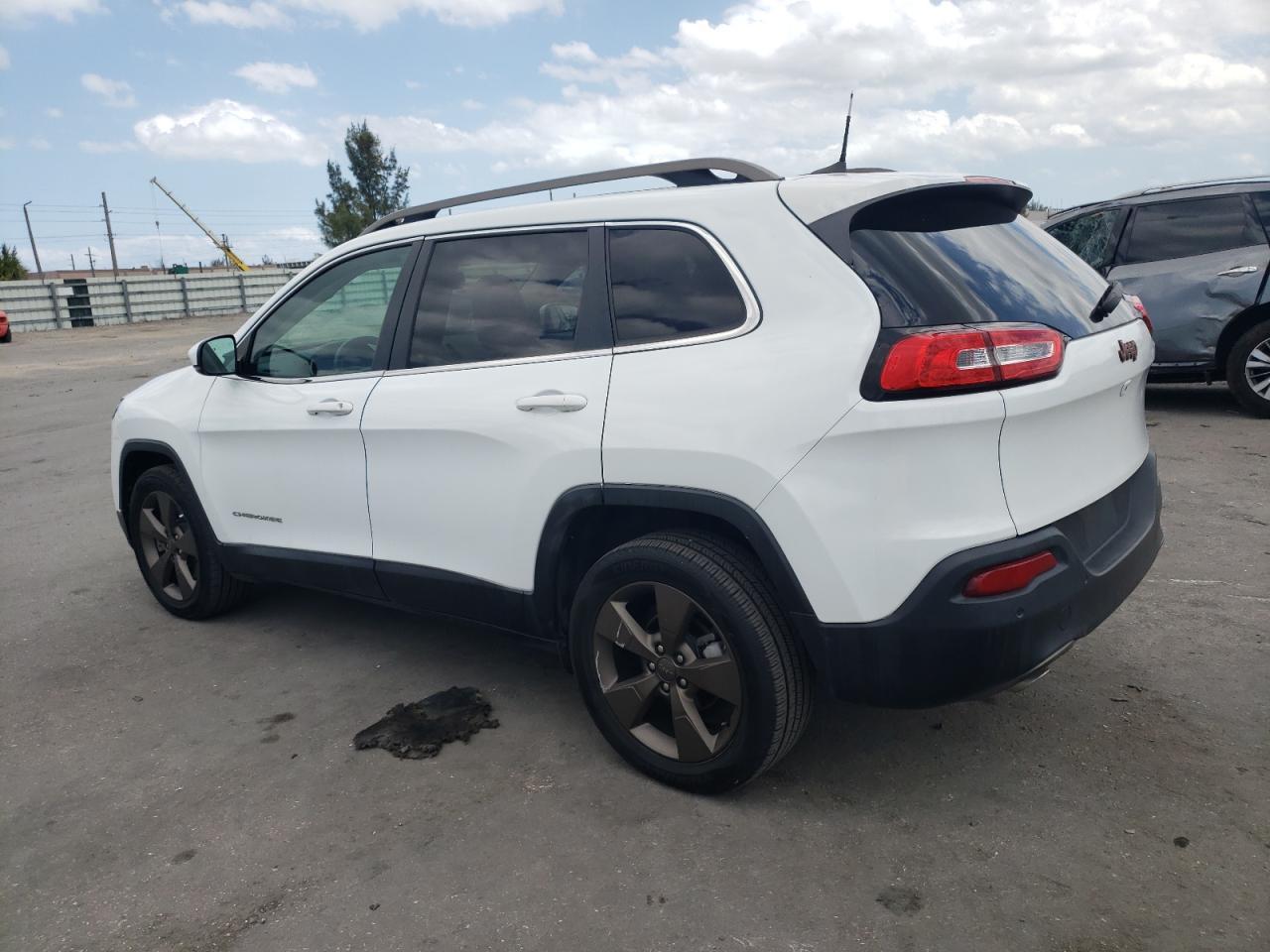 2017 Jeep Cherokee Latitude - Фото 2