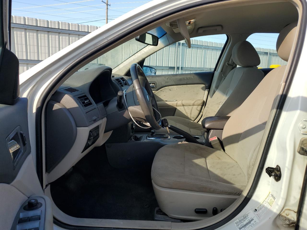 2012 Ford Fusion Hybrid - Фото 7