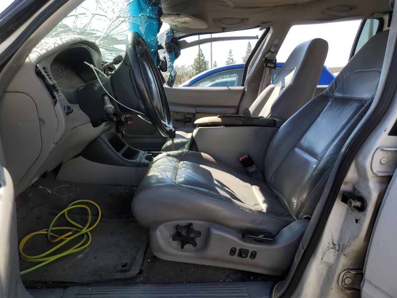1999 Ford Explorer - Image 7