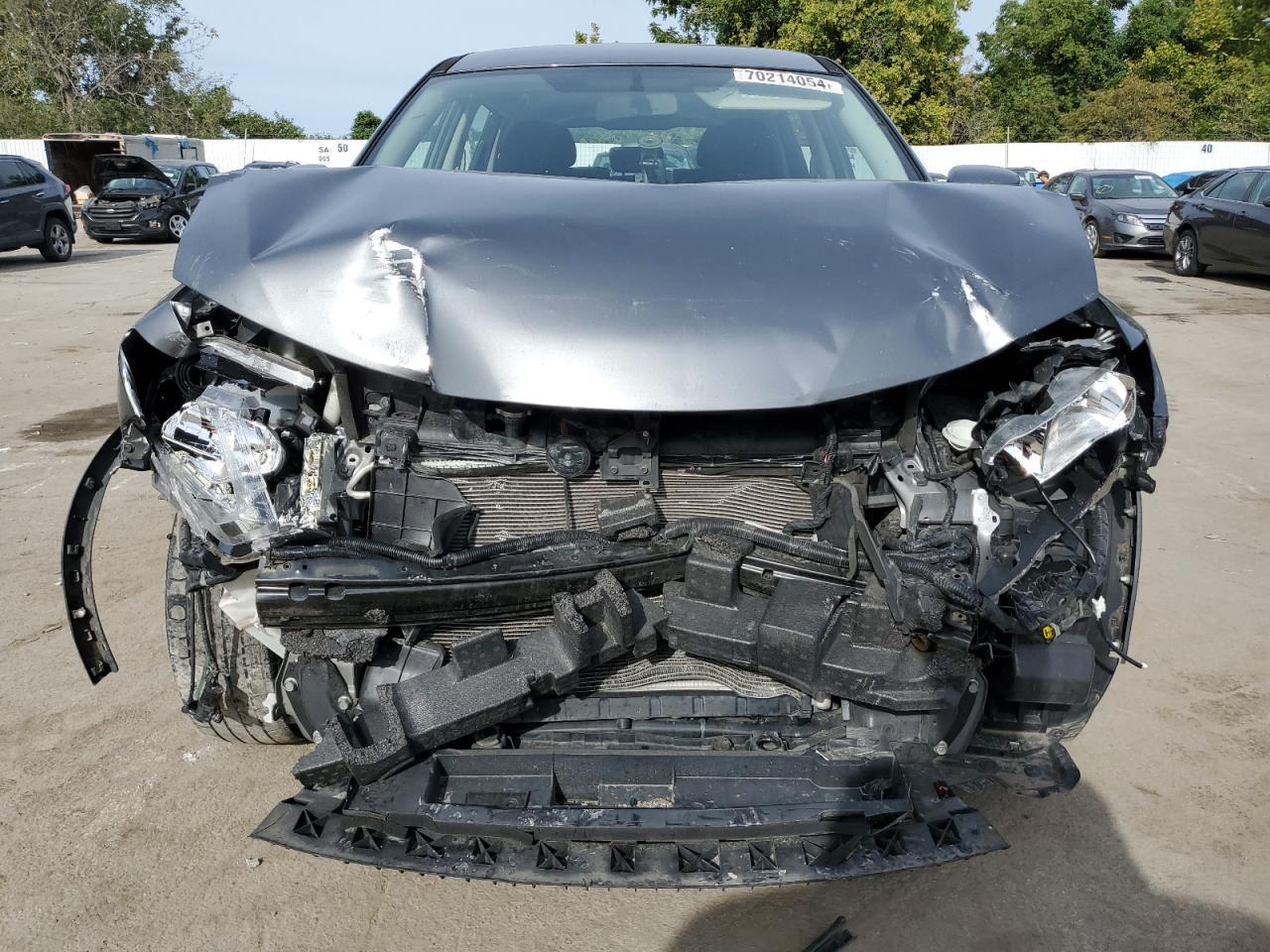 2016 Nissan Rogue S - Image 5