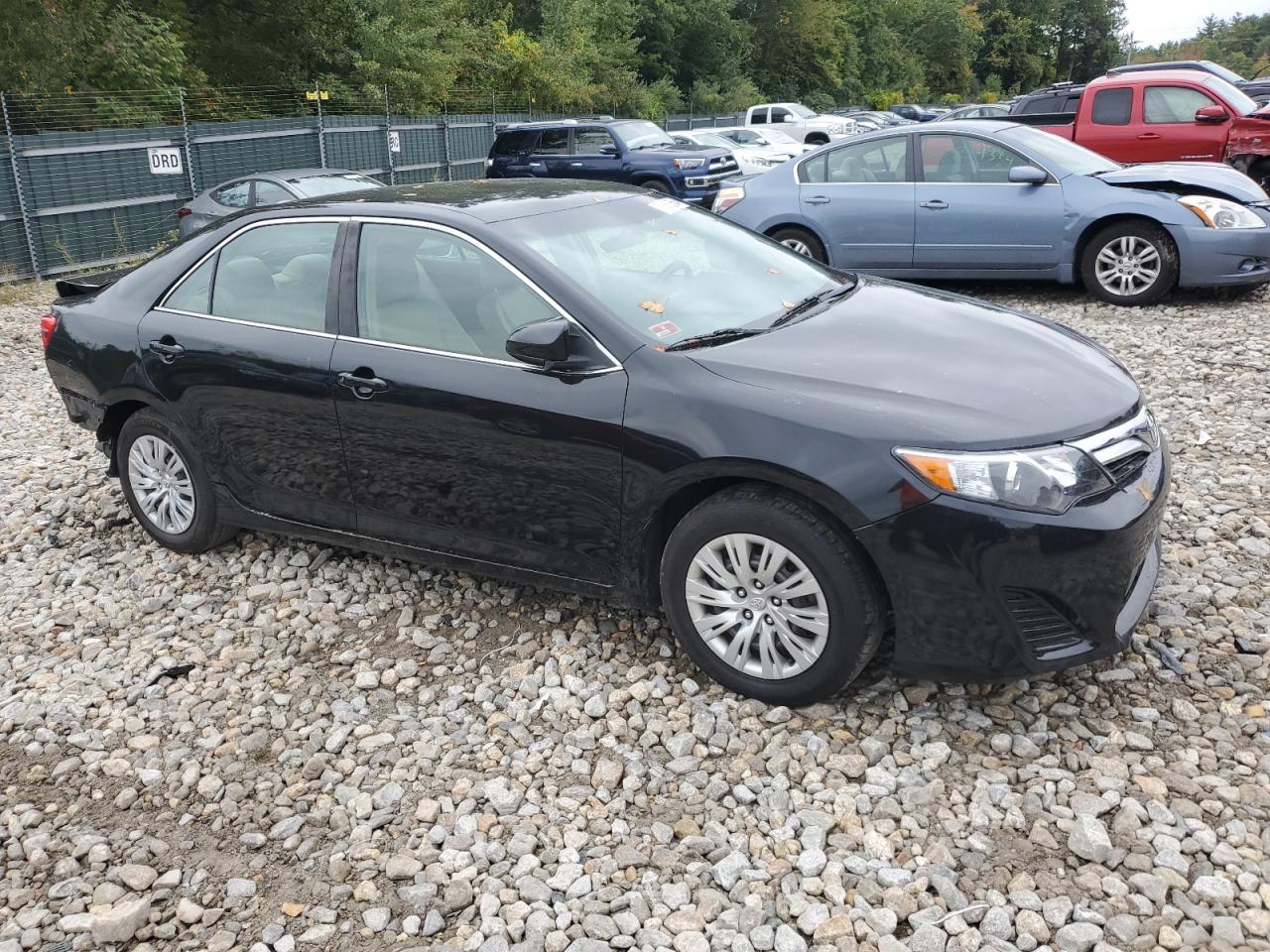 2014 Toyota Camry L - Фото 4