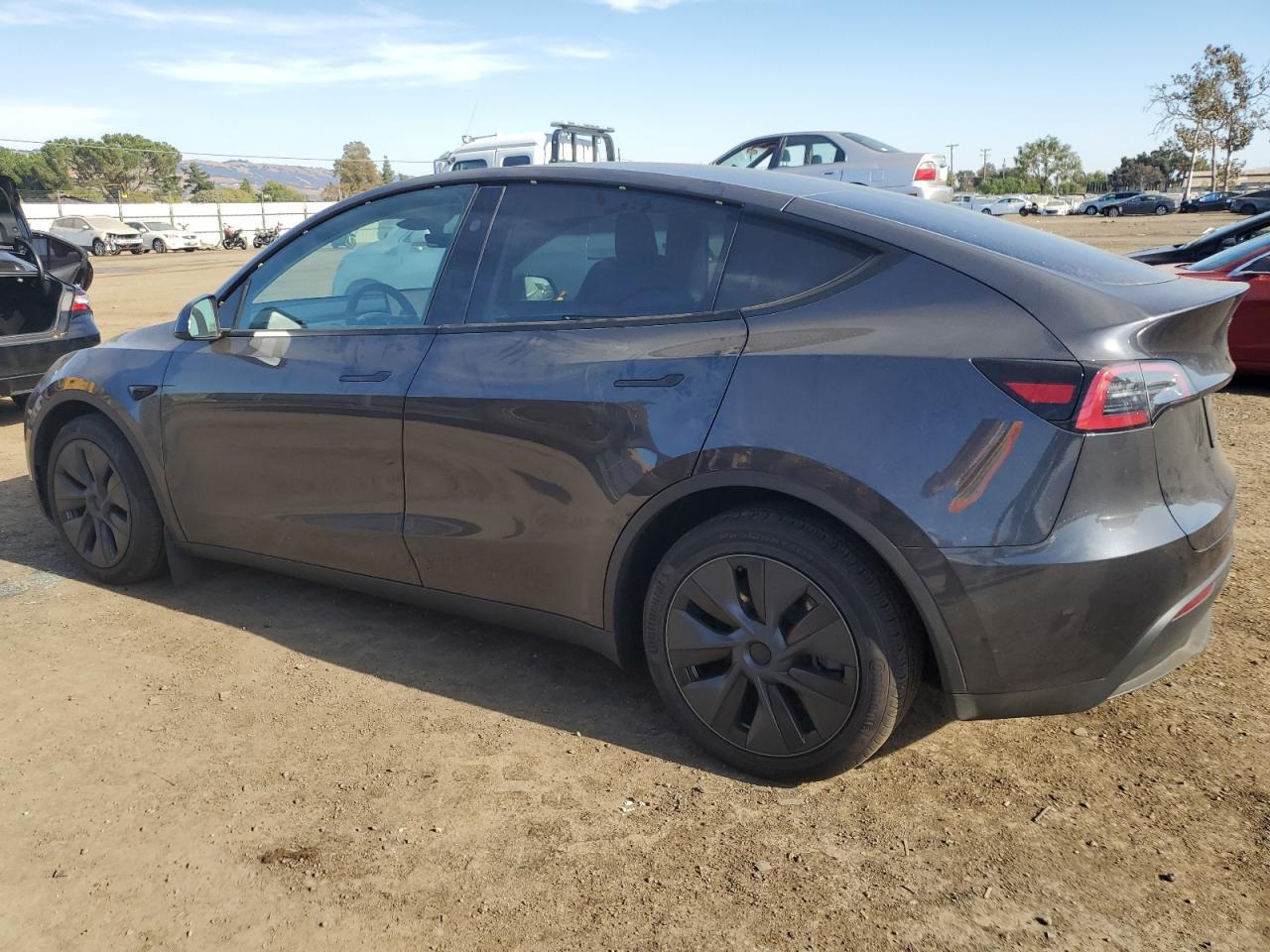 2024 Tesla Model Y - Image 2