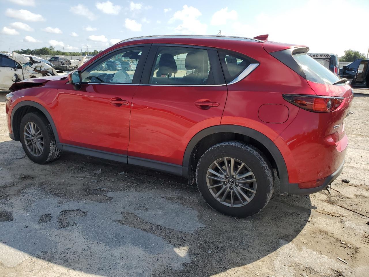 2017 Mazda Cx-5 Sport - Image 2