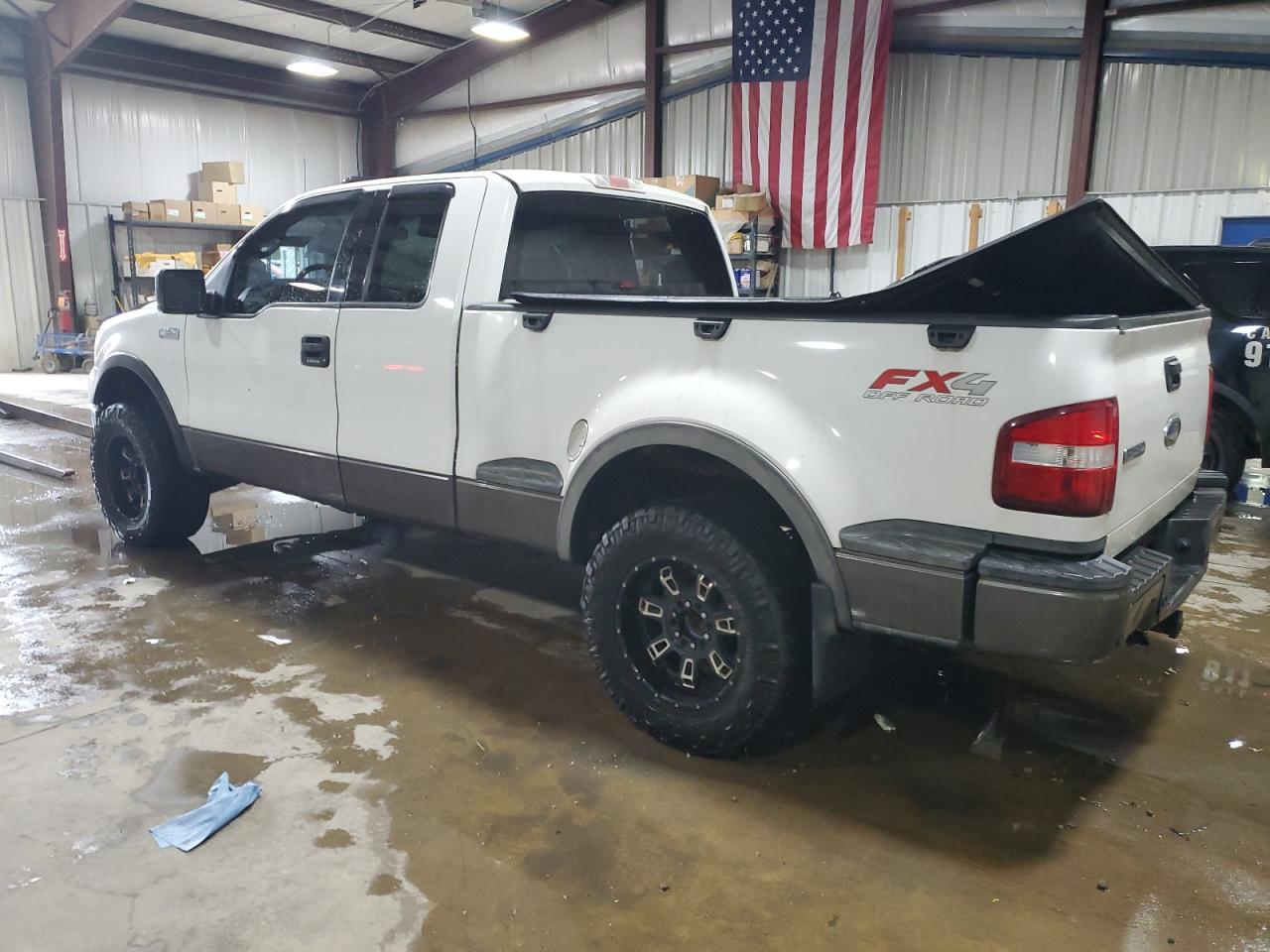 2004 Ford F150 - Image 2