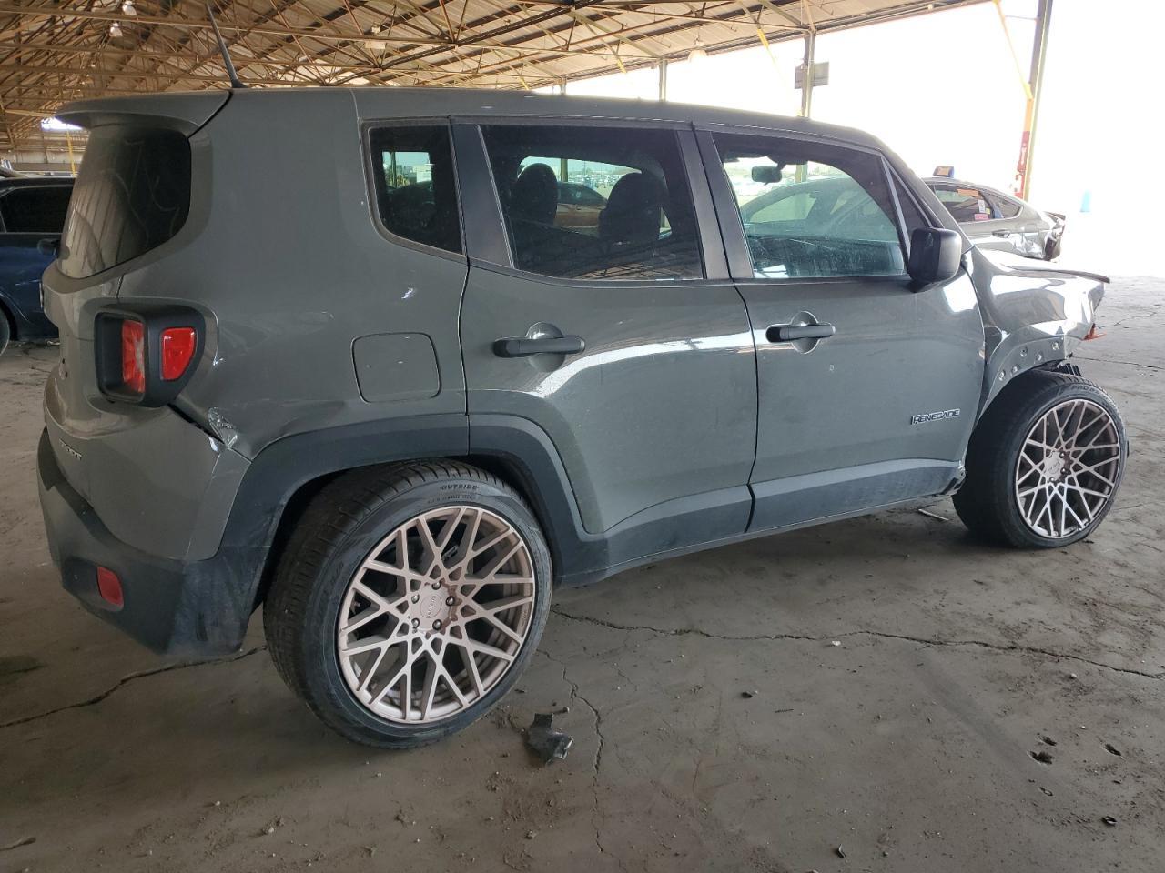 2020 Jeep Renegade Sport - Фото 3