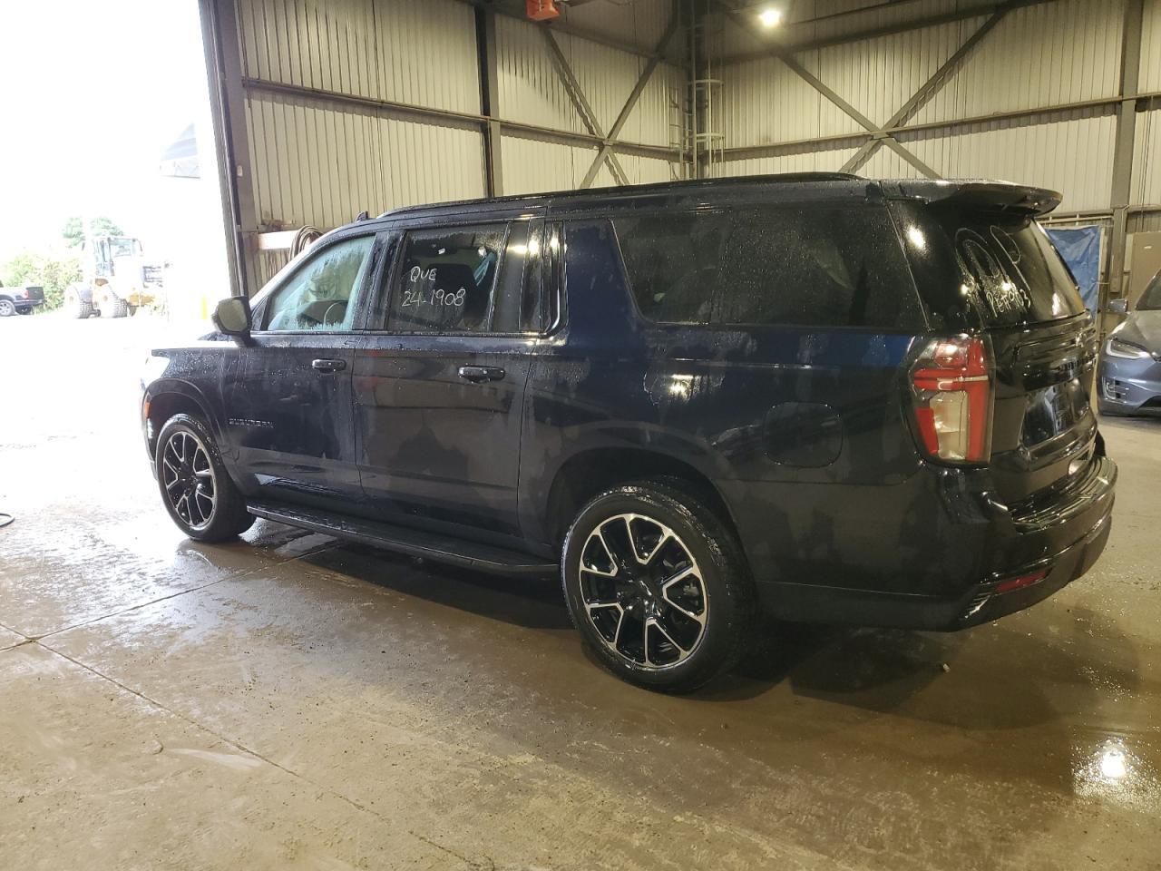 2024 Chevrolet Suburban K1500 Rst - Фото 2