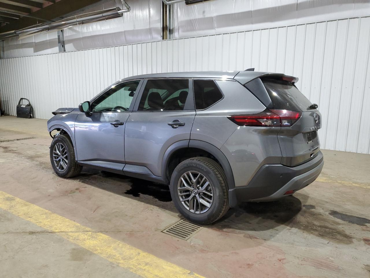 2023 Nissan Rogue S - Фото 2