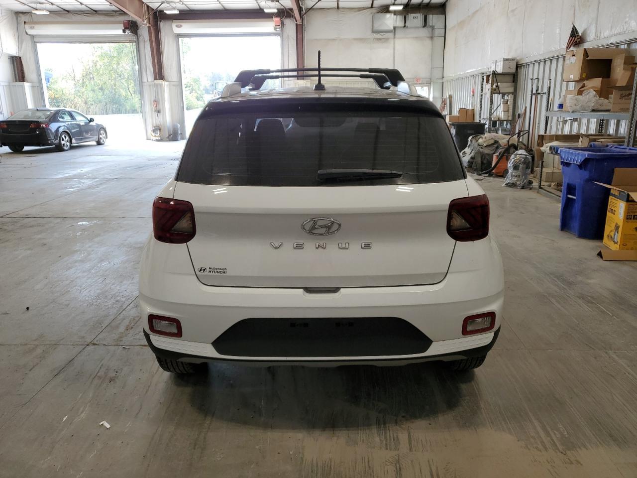 2023 Hyundai Venue Sel - Фото 6