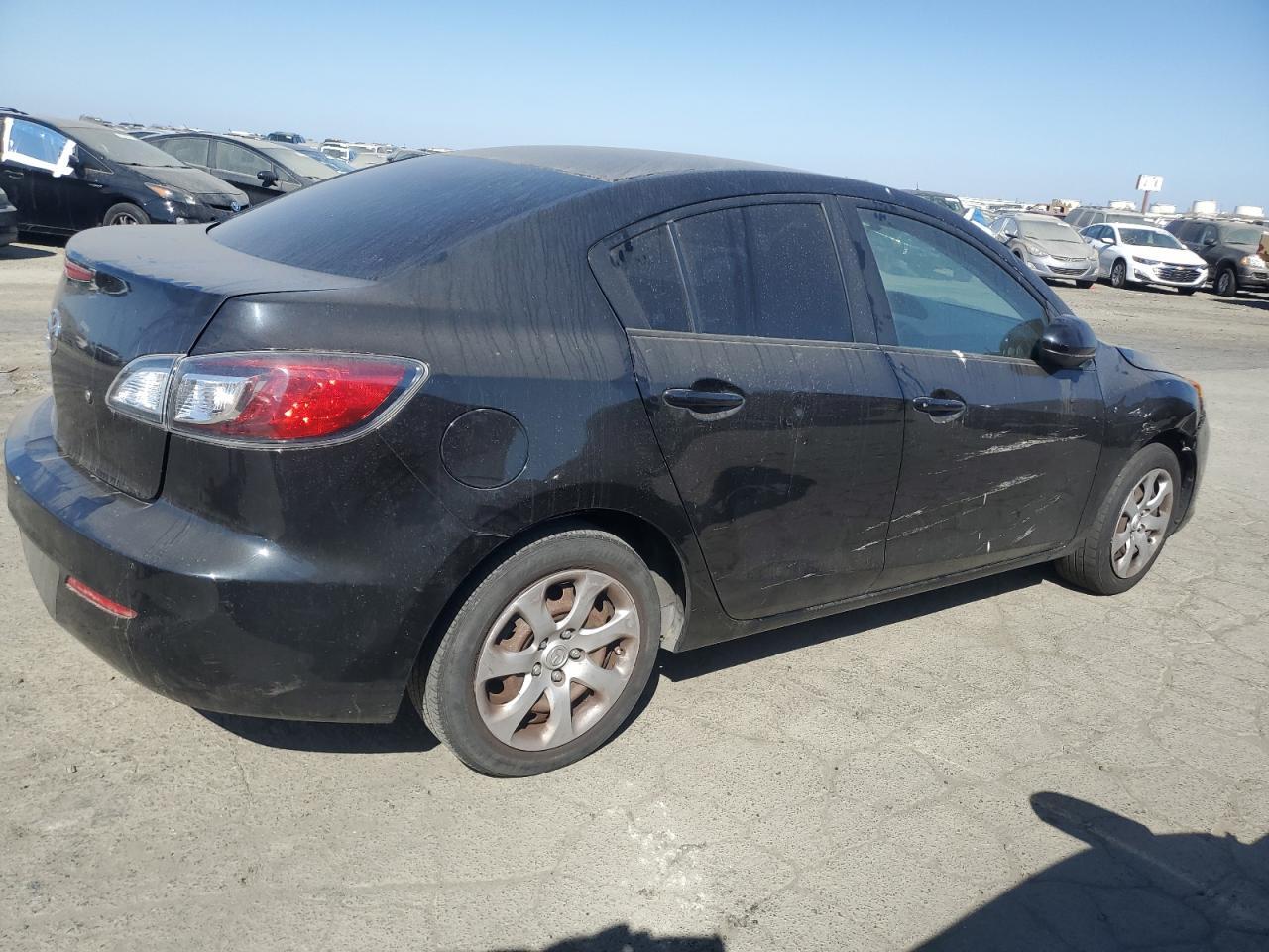 2013 Mazda 3 I - Фото 3