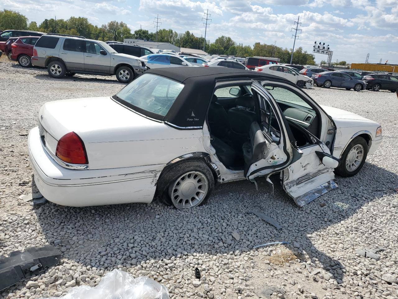 2000 Ford Crown Victoria Lx - Фото 3