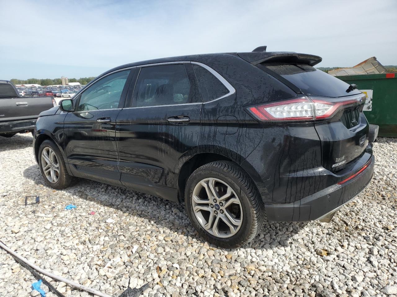 2017 Ford Edge Titanium - Фото 2