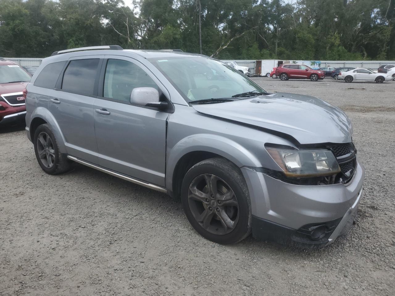 2018 Dodge Journey Crossroad - Фото 7