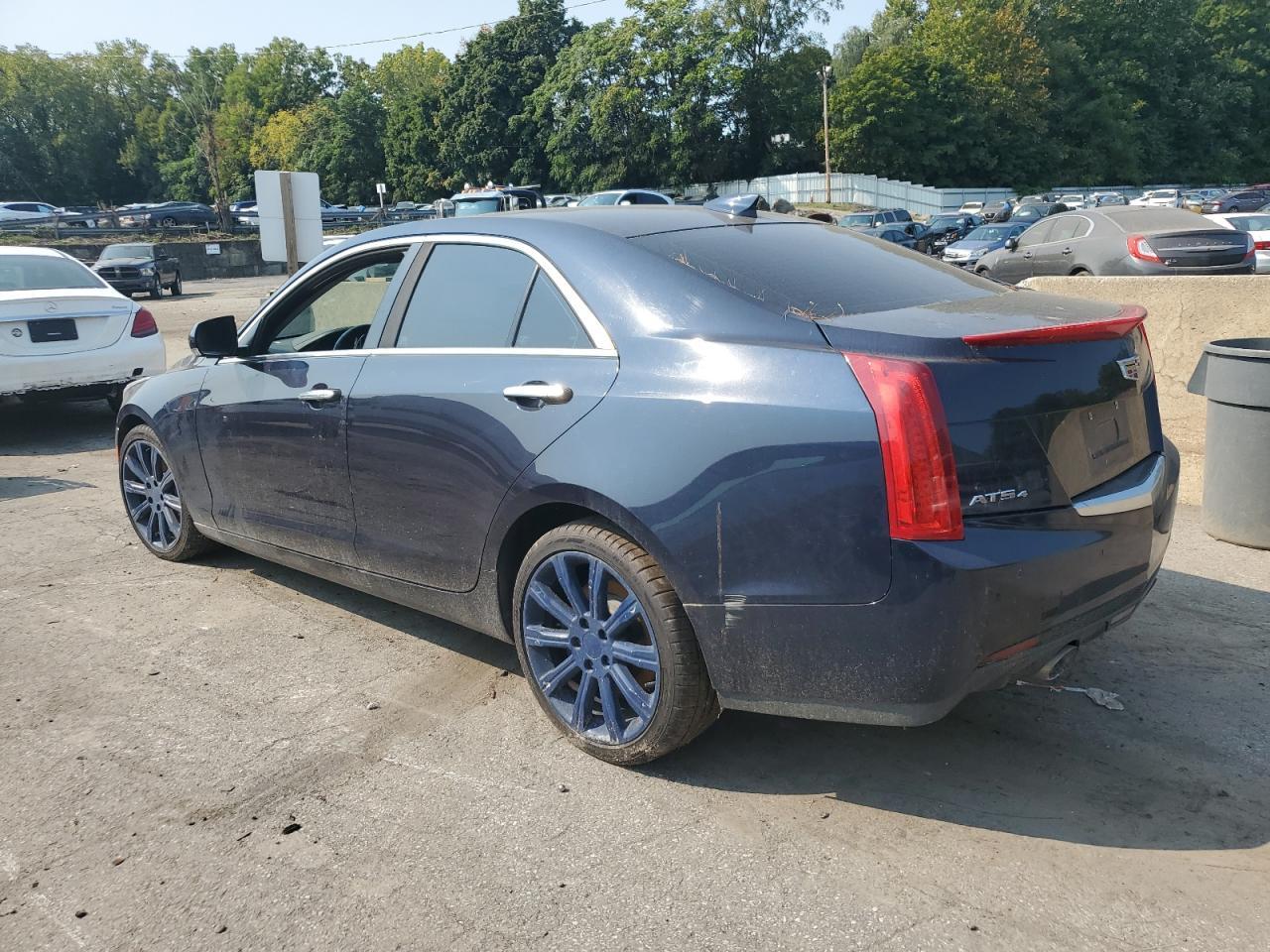 2015 Cadillac Ats Luxury - Image 2