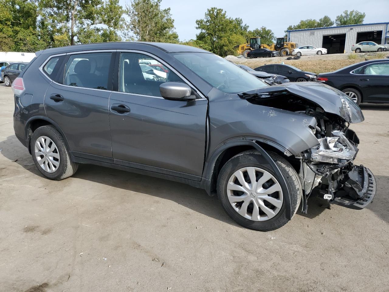 2016 Nissan Rogue S - Image 4