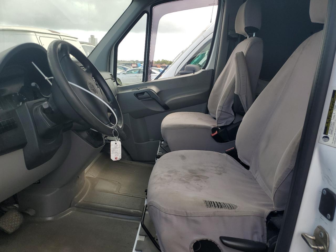 2016 Mercedes-Benz Sprinter 2500 - Фото 7