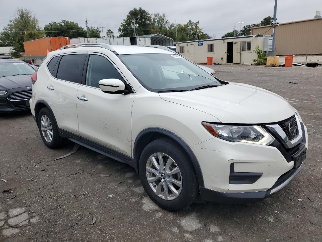 2017 Nissan Rogue S - Фото 4
