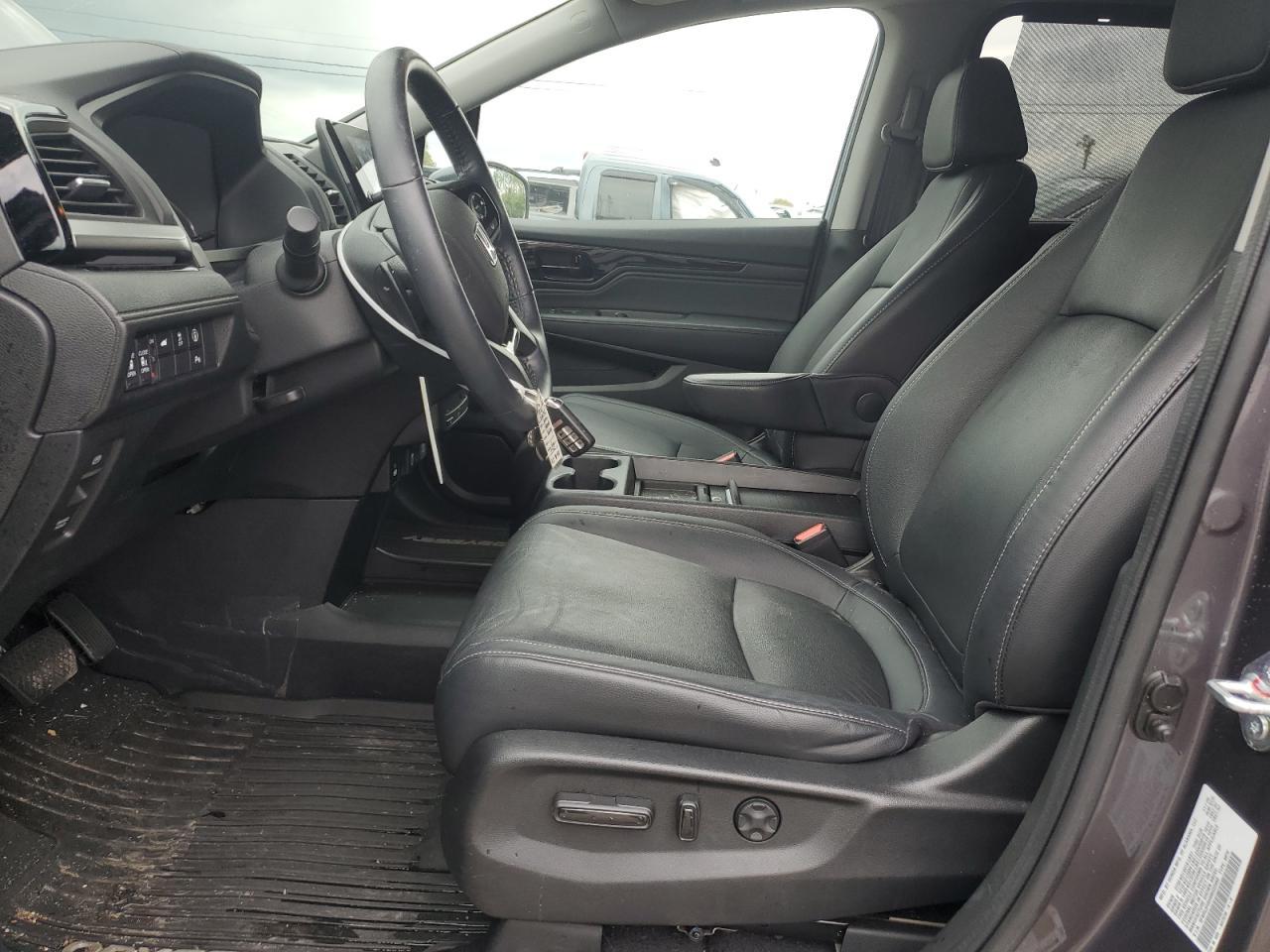 2021 Honda Odyssey Touring - Image 7