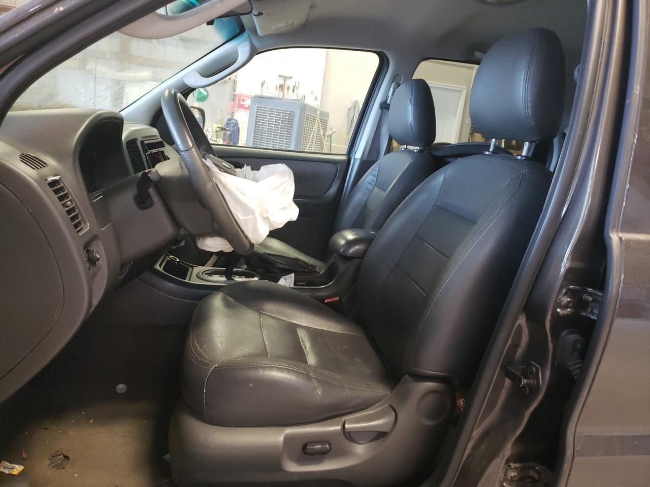 2007 Ford Escape Xlt - Image 7