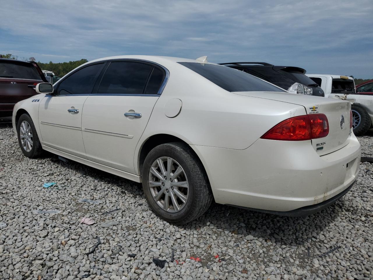 2010 Buick Lucerne Cxl - Фото 2