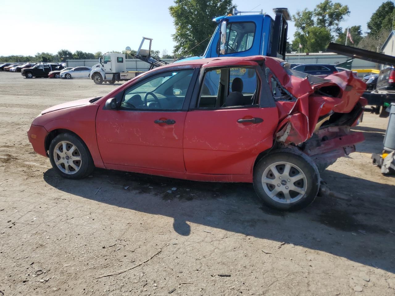 2005 Ford Focus Zx4 - Фото 2