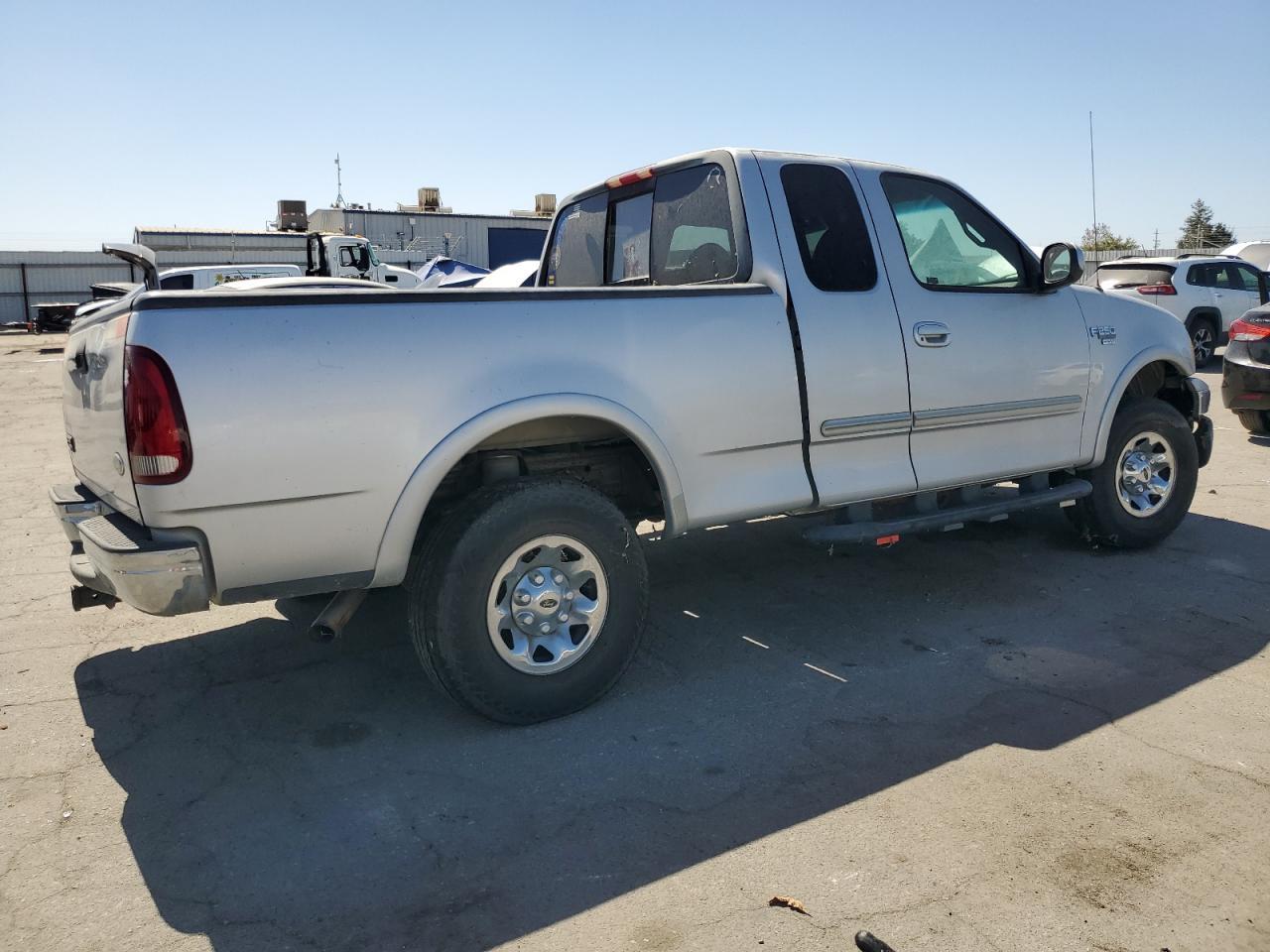 1999 Ford F250 - Фото 3